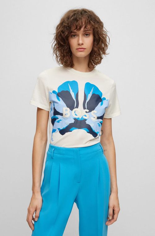 Remera blanca estampada